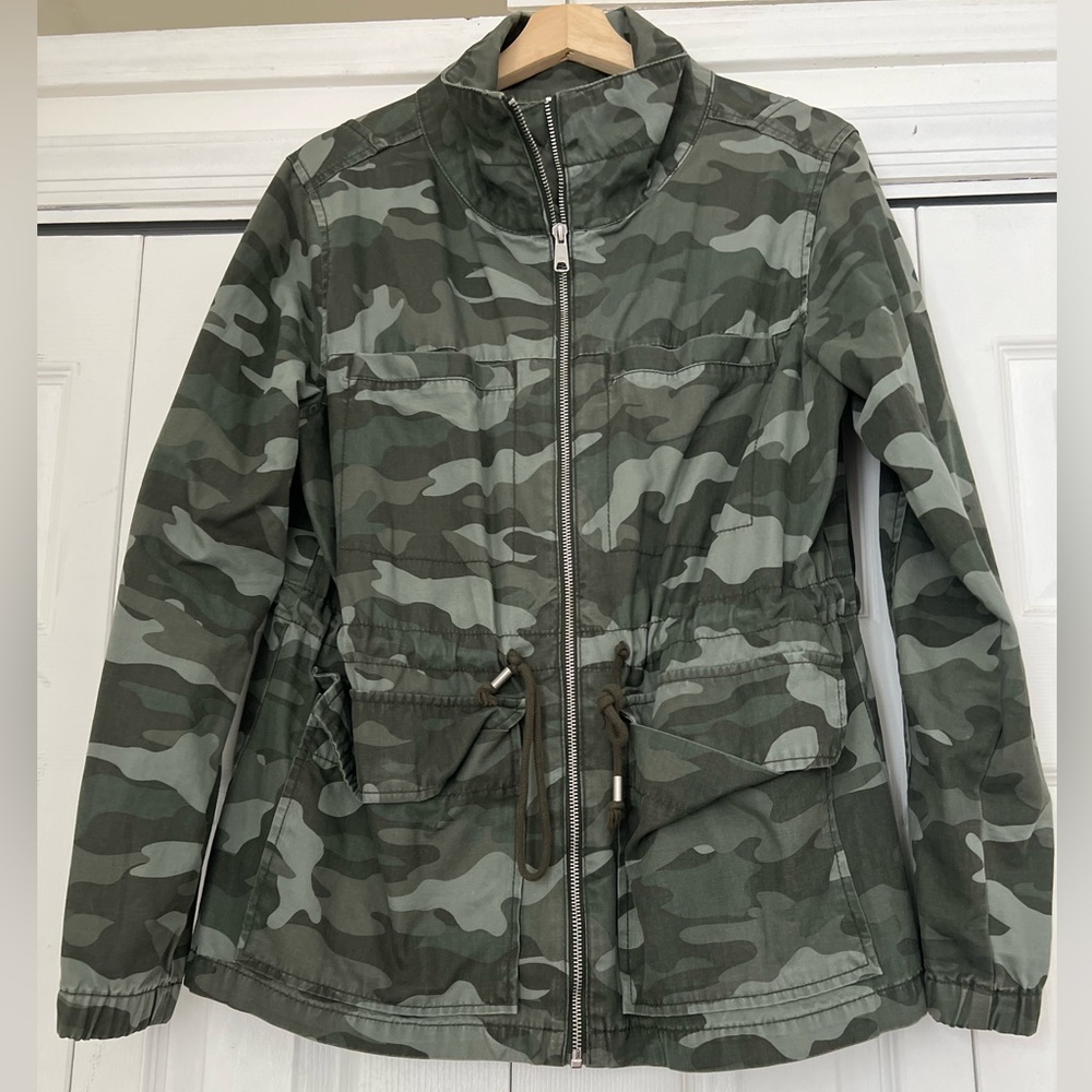 Camouflage Jacket Military style